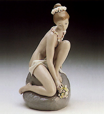 Lladro 1601 ROCK NYMPH Pricing and Reference Guide