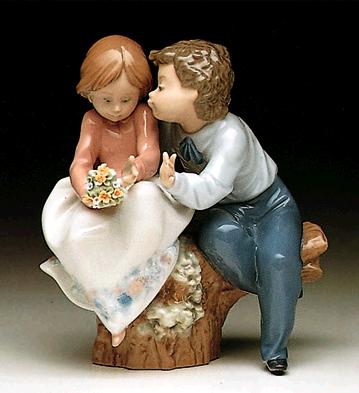 Lladro 5701 JUST A LITTLE KISS Pricing and Reference Guide